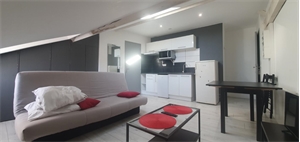 studio à la location -   42300  ROANNE, surface 17 m2 location studio - UBI461118344